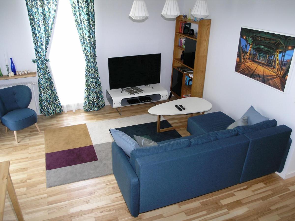 Apartament Metro Kowienska Варшава Екстериор снимка